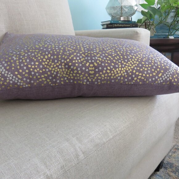 Lavender Purple Lilac Decorator Accent Pillow for Bed or Sofa Couch....625 - Picture 5 of 15